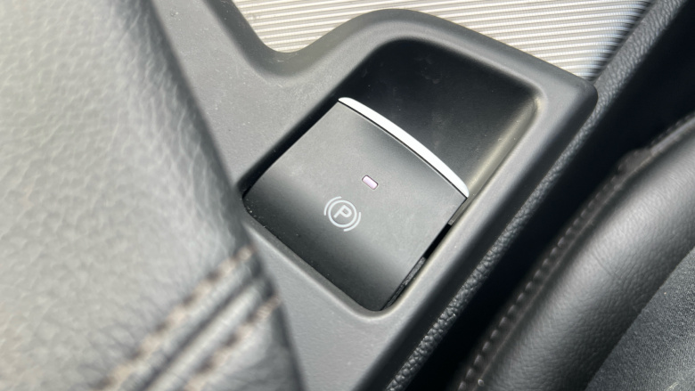 Alfa Romeo Stelvio 2.2 D 210 Speciale 5dr Auto Diesel Estate